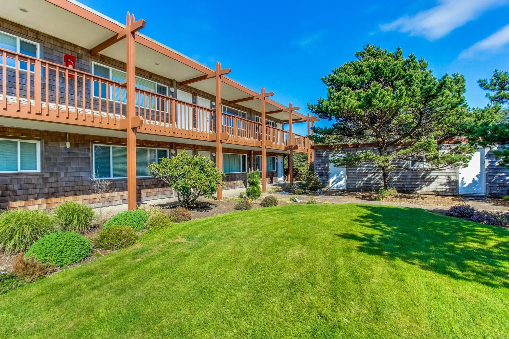 Pacific Sands Resort Neskowin Room photo
